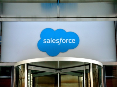 آغاز سفر Salesforce با ابزار برنامه‌نویسی ویب، Agentforce Vibes
