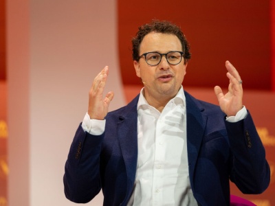 آنتروپیک برنامه‌ای برای افتتاح دفتر در هند دارد و به همکاری با امبانی چشم دوخته است