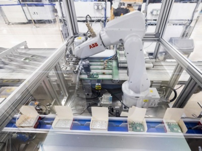 تقویت پرتفوی روباتیک سافت‌بانک با واحد روباتیک ABB Group