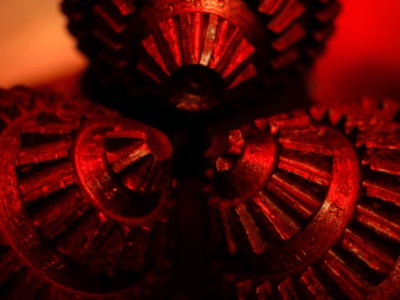 ابزارهای هوش مصنوعی شما بر زمین‌های تخریب شده و گاز شکافته شده اجرا می‌شوند